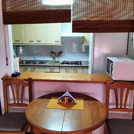 Piso En Conil, 1º Linea De Playa Con Wifi Gratis *