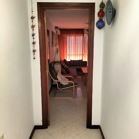Piso En Conil, 1º Linea De Playa Con Wifi Gratis דירה *