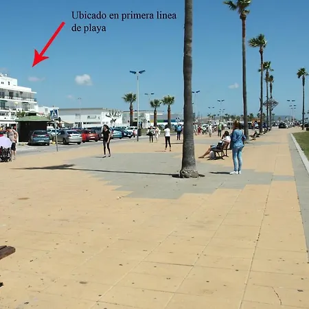Lejlighed Piso En Conil, 1º Linea De Playa Con Wifi Gratis